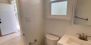 10340-84 Bellwood Ave. Gallery 21