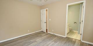 Clean & Move-In Ready Single-Level Home Gallery 14