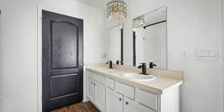 2023-Built 5BR Cul-de-Sac Home with Fenced Yard & Resort Amenities Gallery 27