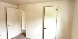 Well-Maintained 2 Bed, 1 Bath Townhome in Munhall - Central AC & Heat, Integral Garage - Available Immediately! Gallery 11