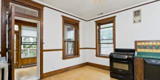 842 W Waveland Ave Gallery 1