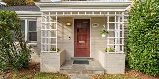 Welcome home! This lovely 3 bd/3bth corner lot house located in Arlington's Shirley Woods community is a gem! Welcome home! This lovely 3 bd/3bth corner lot house located in Arlington's Shirley Woods community is a gem! Gallery 1