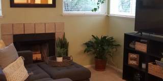 1 Bedroom with Garage Available in August! Gallery 4