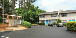 The Carolina Gallery 18