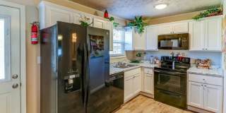 Aspen Meadows Apartments Gallery 1