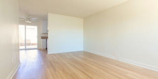 2320 Clark Ln Gallery 4