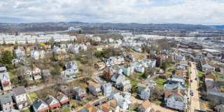 Stunning 3 bedroom home in McKees Rocks available May 15! Gallery 17