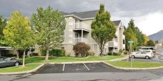 Darling Orem Condo Gallery 1