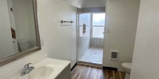 901 Slate Gallery 1