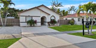 704 SE 14th Pl HOMESTEAD, FL 33033 Gallery 1