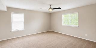 BEAUTIFUL 3 BEDROOM 2.5 BATH FEATURING A LUXURY KITCHEN WITH WHITE GRANITE COUNTERS, GRAY CABINETS, & SAMSUNG STAINLESS STEEL APPLIANCES***EASY ACCESS TO RANDOLPH AFB, 1604, I-10, & SHOPPING BEAUTIFUL 3 BEDROOM 2.5 BATH FEATURING A LUXURY KITCHEN WITH WHITE GRANITE COUNTERS, GRAY CABINETS, & SAMSUNG STAINLESS STEEL APPLIANCES***EASY ACCESS TO RANDOLPH AFB, 1604, I-10, & SHOPPING Gallery 15