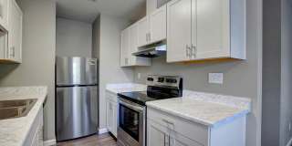 The Henley Apartment Homes Gallery 12