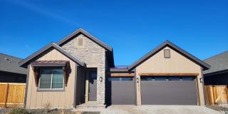 Spacious, Recently Built Home - 2932 Cambria Loop, Carson City Gallery 1