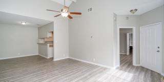 BEAUTIFULLY UPDATED 3-BEDROOM HOME IN TIMBER RIDGE Gallery 4