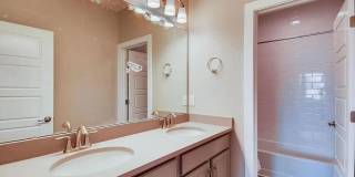 4 bedroom luxury home in Anthem 4 bedroom luxury home in Anthem Gallery 23