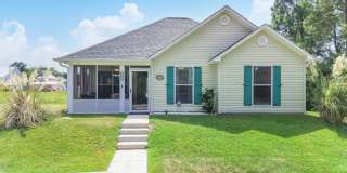 329 Davis Street Gallery 1