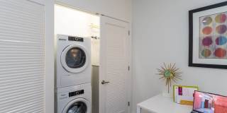 3200 Washington Gallery 43