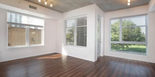 Radius Uptown Apartments Gallery 46