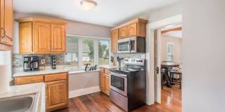 Quaint and Cozy One Bedroom Furnished Home In Florence Gallery 9