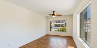 29424 N 49th Street Gallery 27