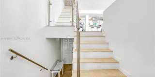 10090 Bay Harbor Ter Gallery 17