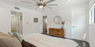 Modern and Spacious 4 Bed + 2.5 Bath Home Gallery 30