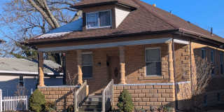 116 N. New Road Gallery 1