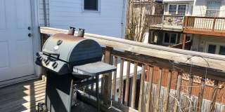 Charming 2 Bedroom/1.5 Bathroom Townhome in Federal Hill w/ Rooftop Deck! Gallery 18