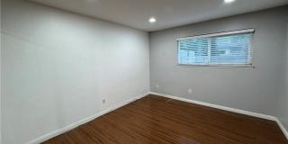 16392 De Anza Gallery 12
