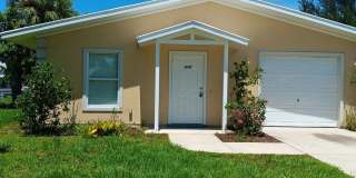 Cape Coral 3BR/2BA Single-Family Home for Rent- Flexible Lease Terms + Free App! Gallery 1