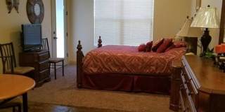 Beautiful Corner Lot! FULLY FURNISHED! Available Now!! Gallery 15