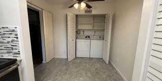 6101 Woodlake Boulevard Gallery 8