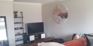 Stylishly Updated 2BR Townhome Near City Park Denver Gallery 6