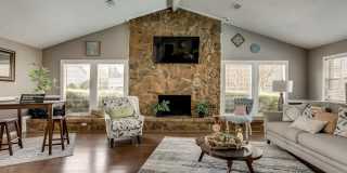 London Square Apartments Gallery 11