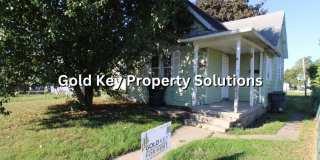 Updated 2 BR 1 BA House with Huge Kitchen and Garage (SECTION 8 APPROVED) Gallery 1