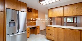 Bright Two Bedroom Home in Oak Grove! Bright Two Bedroom Home in Oak Grove! Gallery 1