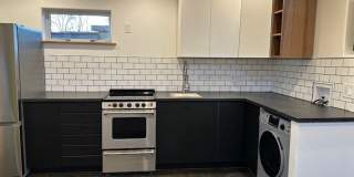 Modern Studio Apartment | Gated Parking + In-Unit Washer/Dryer Gallery 13