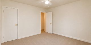 1029 E Knapp St Gallery 62