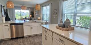 Annual Furnished or Seasonal Short-Term 4 Bedroom 2.5 Bathroom Home in Palmero! Gallery 19