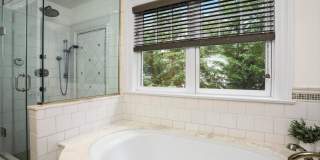 9 Grimes Road Gallery 37