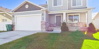 4 Bedroom 3 Bathroom House in Santaquin! Gallery 1