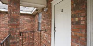 1918 Angus Street -3 Gallery 37