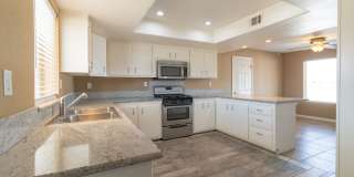 Beautiful 3 Bedroom, 2 Bath Apple Valley Home! Gallery 6