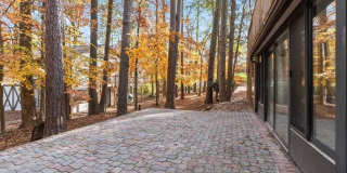 1213 Hanover Place Gallery 22