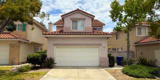 Updated Home with Modern Kitchen, Fireplace & Private Backyard Updated Home with Modern Kitchen, Fireplace & Private Backyard Gallery 1