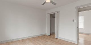 1911 SE 14th Street Gallery 21