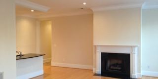 The Regent Gallery 9