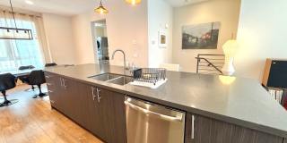 Furnished 3-BR/3-BA Townhouse w/ Giant Roof deck, 2-Car Garage, EV Hookup Gallery 16