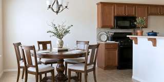 7235 Rogue Lane Gallery 3