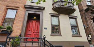 15 Ten Broeck Street Gallery 1
